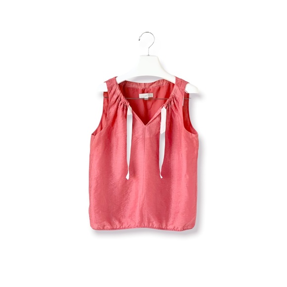 LOFT Tops - 🌸New🌸 Loft Sleeveless Blouse Top Size Medium NWOT